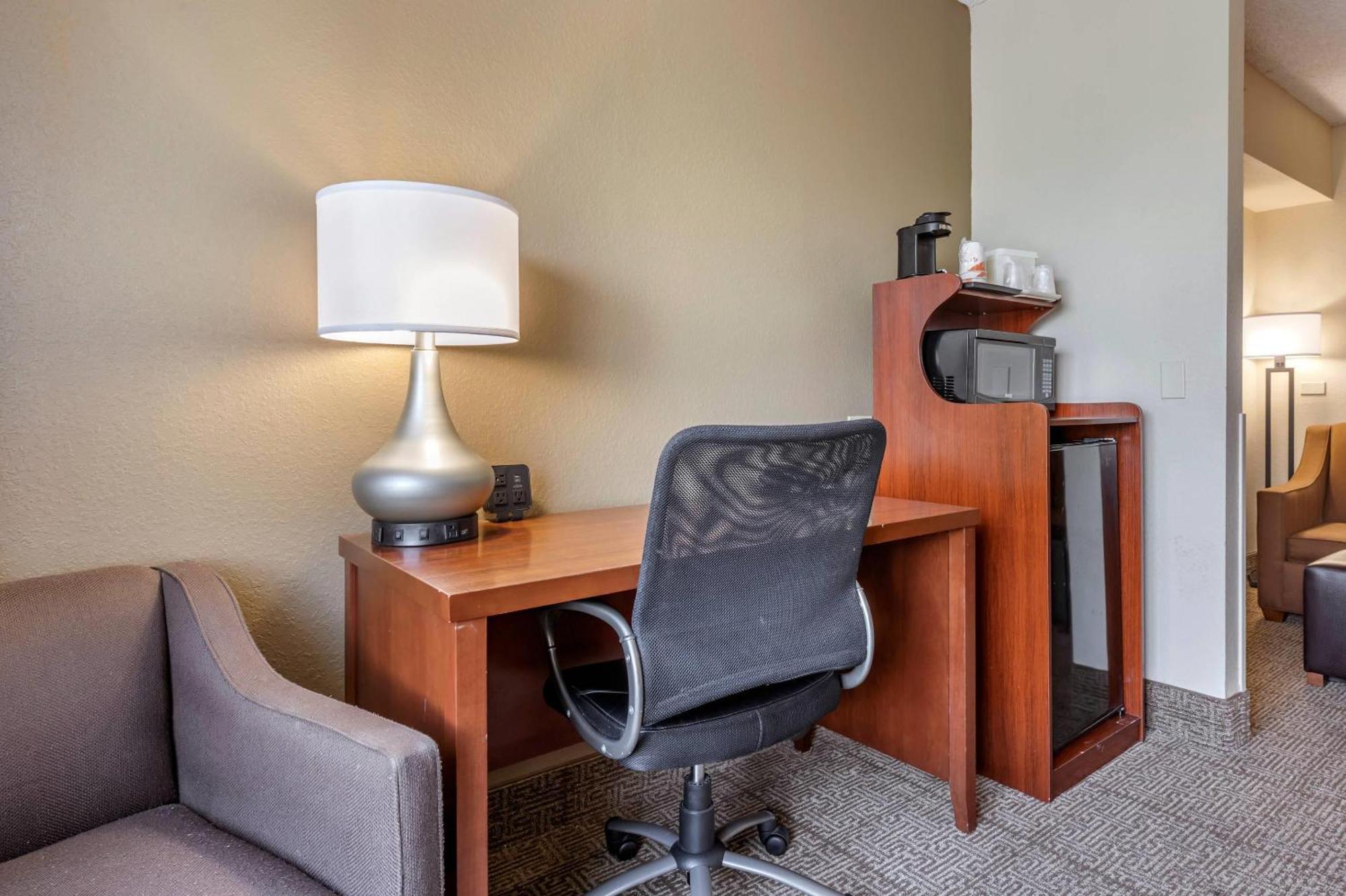 Hotel Comfort Sawgrass 3*