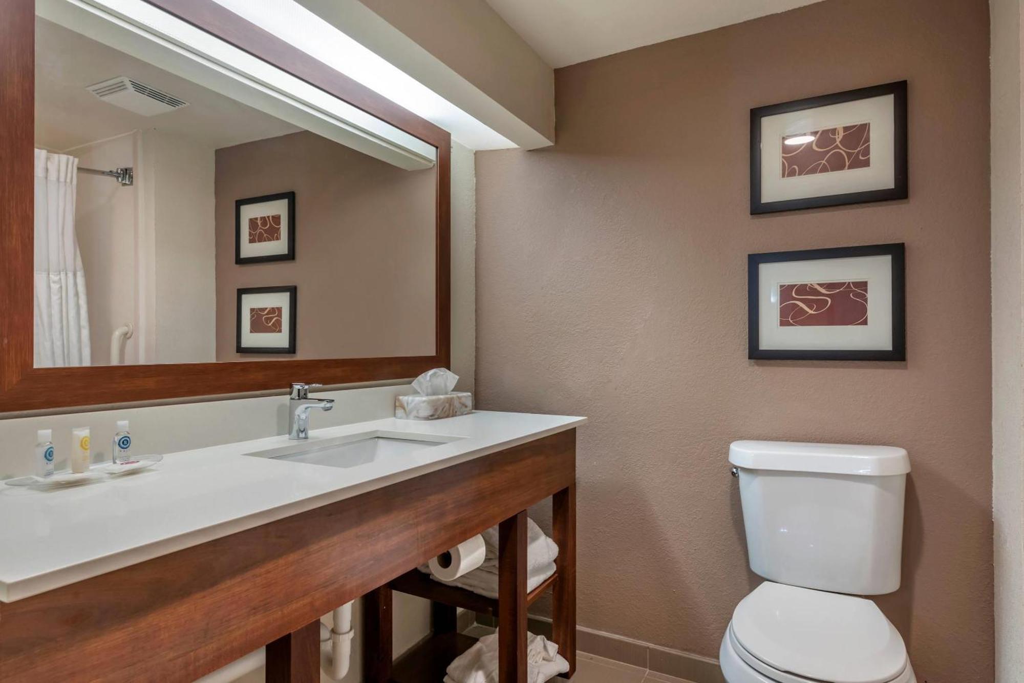 Hotel Comfort Sawgrass